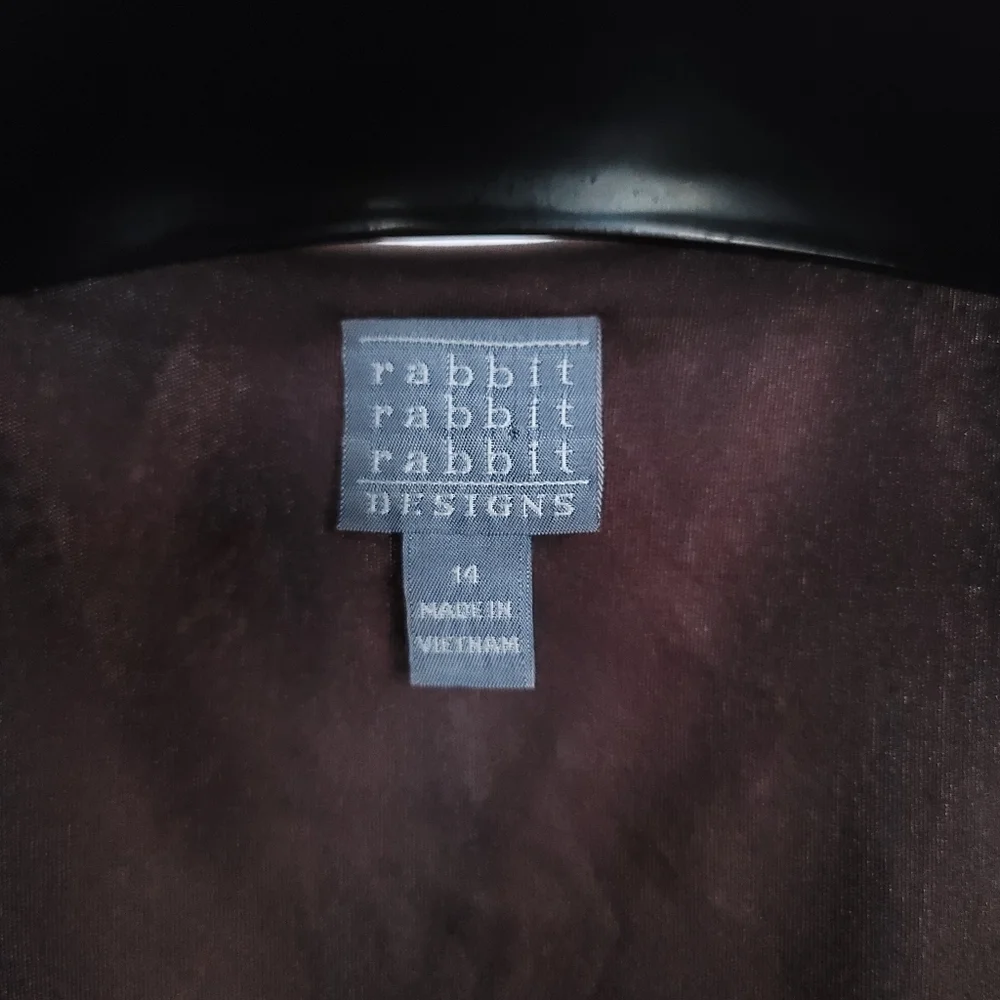 Rabbit Rabbit Rabbit Designs Azteca Print Bead Neckline Detail Size 14 - Picture 4 of 5